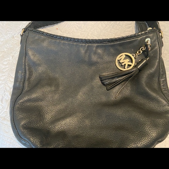 Michael Kors purse - Picture 4 of 8